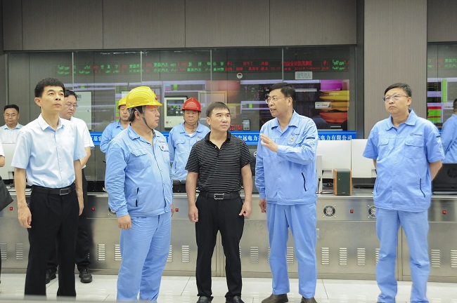 洛陽市委常委、常務副市長張玉杰一行到萬基控股集團調研