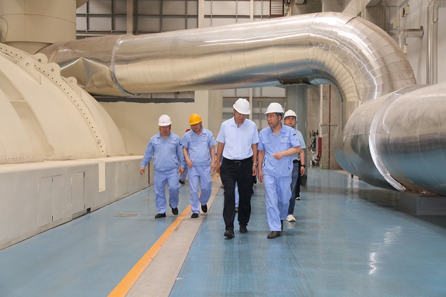 工控集團黨委副書記、總經(jīng)理郭義民一行到萬基控股集團調研